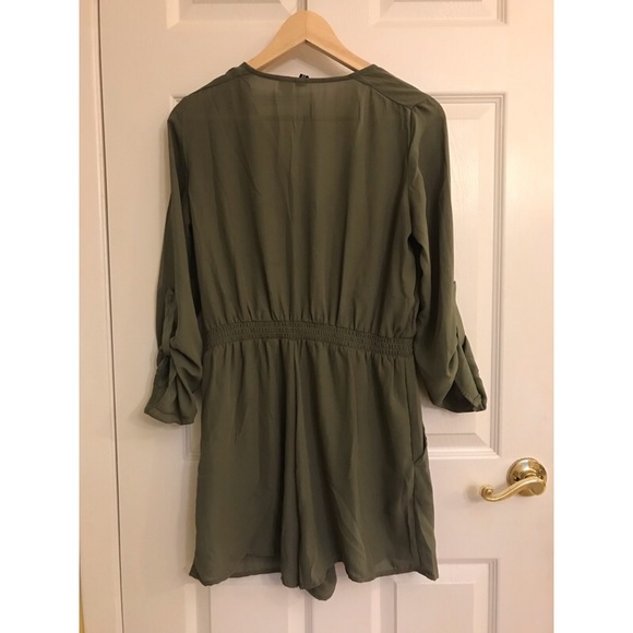 Long sleeve Olive Green Romper - Picture 2 of 3